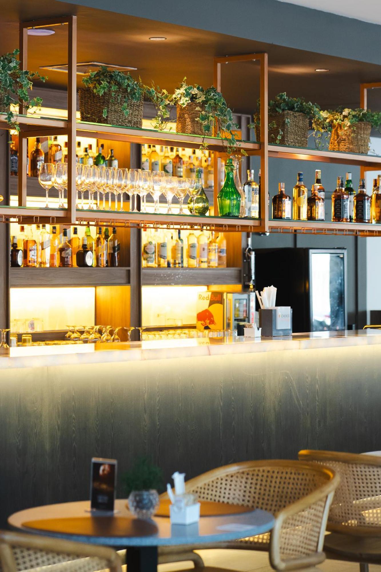 ホテル Radisson Rio De Janeiro Barra エクステリア 写真 A bar
