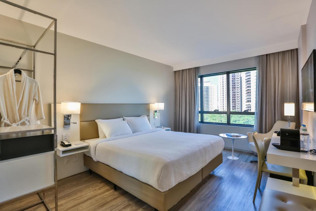 ホテル Radisson Rio De Janeiro Barra エクステリア 写真 A room at the hotel